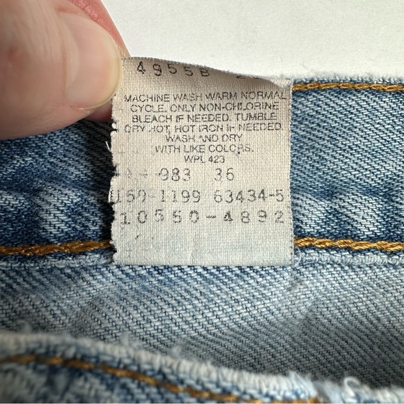 Levi’s 550 90s Vintage Women’s Jeans Relaxed Fit Tapered Leg 27 - Picture 12 of 16